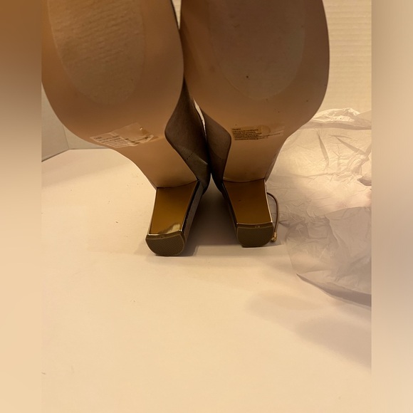 Size 12 Heeled Ankle Booties - Picture 2 of 6